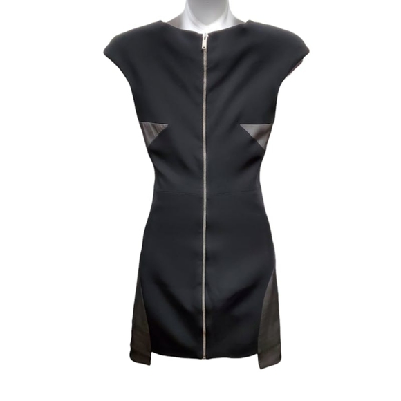 Gareth Pugh Dress: Short Size: XS-0/2 - Picture 2 of 3